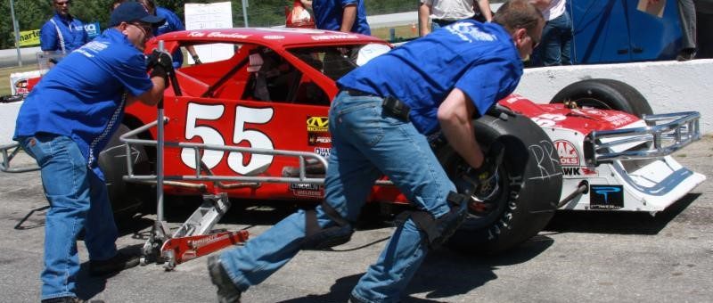 Toner Plastics Participates in NASCAR Lean Management Event